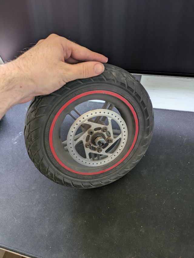 Ruota posteriore monopattino con disco