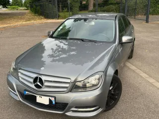 Mercedes-Benz Clase C 2011