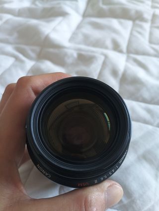 Canon EOS 1000D 