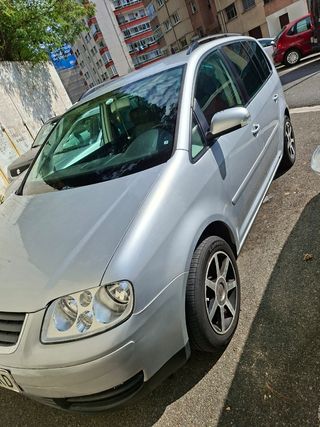Volkswagen Touran 2004