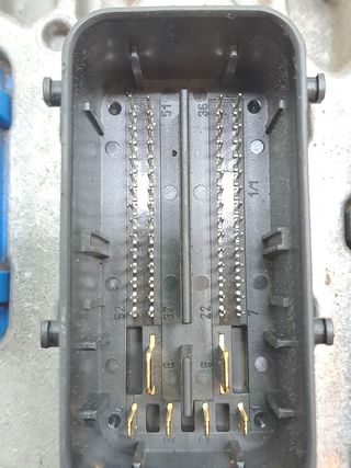 CENTRALITA MOTOR UCE OPEL ASTRA J LIM.
