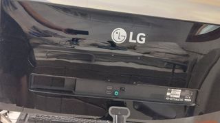 Monitor LG Negro ultrawide de 27 pulgadas