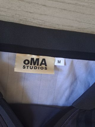 Camiseta oMA Studios 