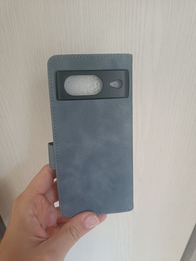 Cover libretto Google Pixel 8