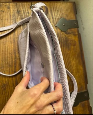 Borsetta a tracolla viola