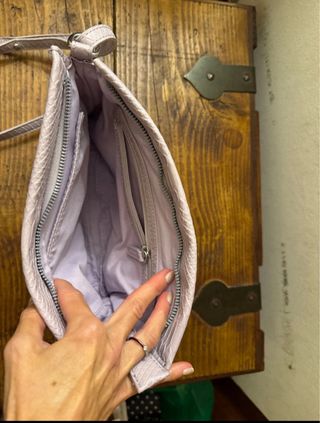 Borsetta a tracolla viola