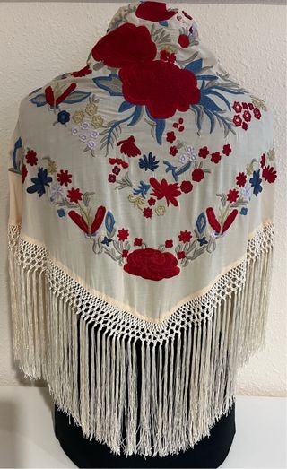 Mantoncillo Flamenco Bordado Beige