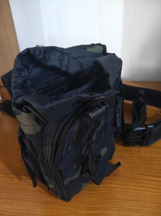 Borsello cosciale uomo mimetico