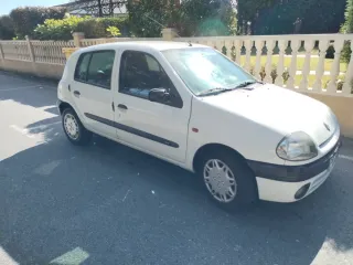 Renault Clio 1999