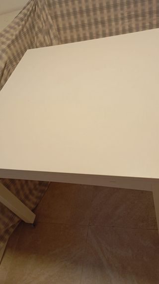 Mesa extensible cuadrada