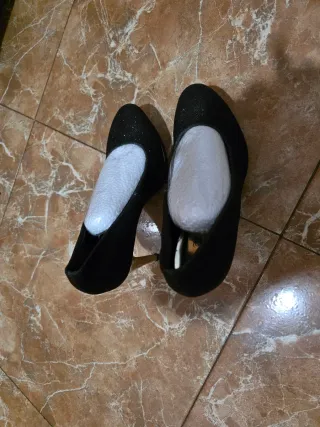 Zapatos de tacón negros talla 38