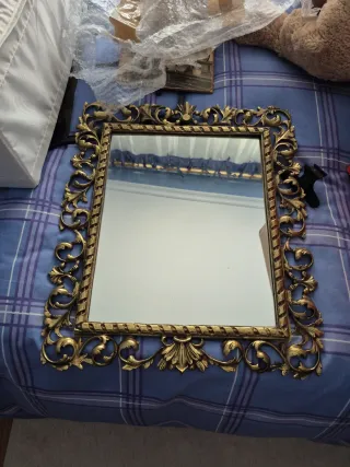 Espejo Decorativo Dorado