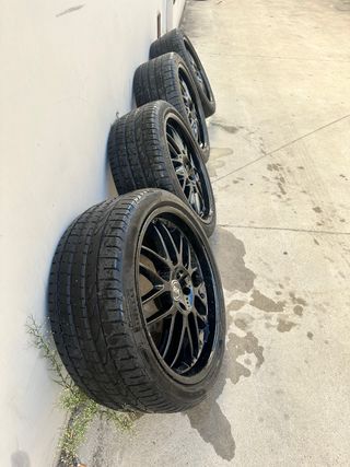 Llantas de 22 pulgadas con gomas