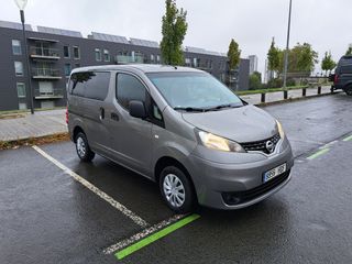 Nissan NV200 2011