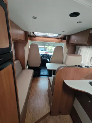 Autocaravana Carado Hymer T138