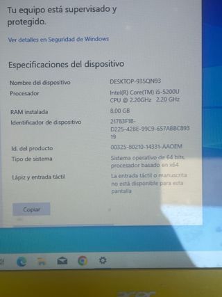 Portátil Acer Amarillo grande
Windows 10 Intel I5
