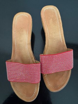 Ciabatte Zara con zeppa rosse