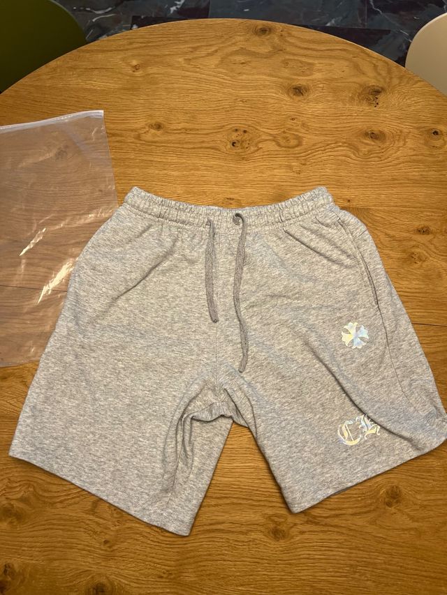 Shorts grises Chrome Hearts