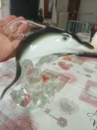 2 Soprammobili Vetro Murano Delfino e un fermacart