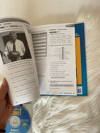 Libro inglés estudio y libro de ejercicios, más CD