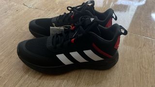 Tenis Adidas Nuevos Negros y Rojos