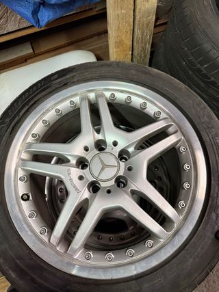 2 Llantas Mercedes AMG