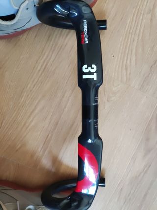 Manillar Carbono 3T Aeronova Team