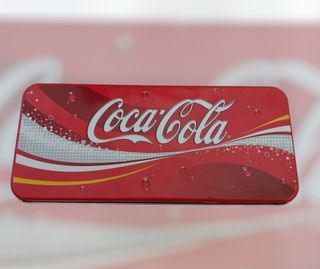 Custodia metallica vintage Coca-Cola