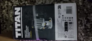 Fresadora Titan TTB883ROU 1200W