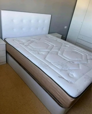 Canapé y colchon 135x190 en oferta