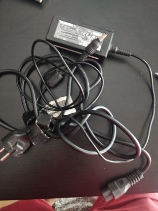 Cargador Toshiba Portátil