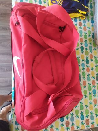 Mochila deportiva Nike roja