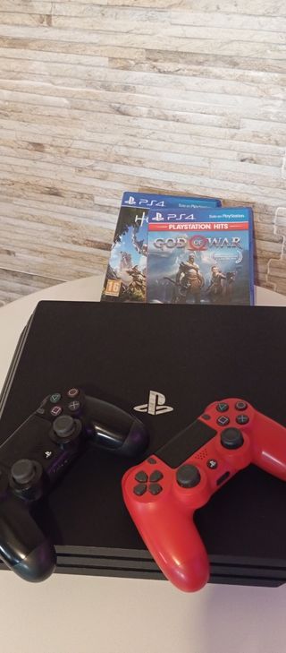 PS4 (PlayStation 4) pro 1TB con mandos y juegos