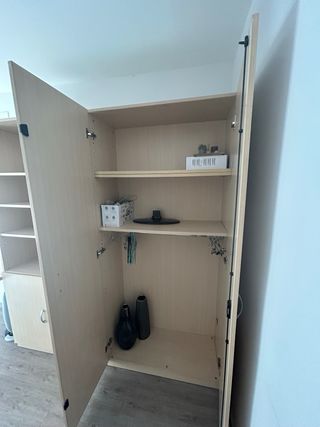 Armario modular con escritorio