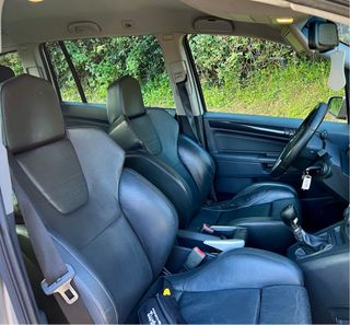 Opel Zafira OPC 
