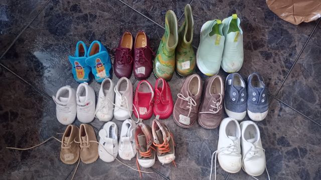 Zapatos Niños Variados Tallas.