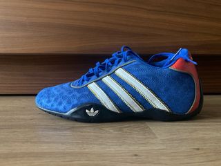 Deportivas Adidas Azules y Rojas