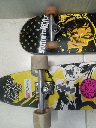 2 Patinetes diferentes