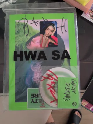 Hwasa Guilty Pleasure CD + Photocards