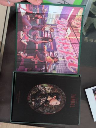 Hwasa Guilty Pleasure CD + Photocards