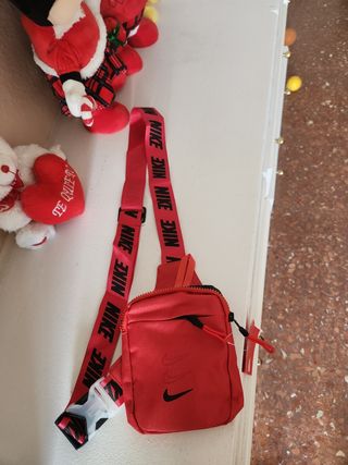 Riñonera Nike Roja