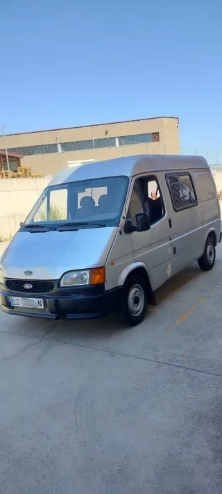 Ford Transit 2.5 Diesel 80 cv 6 plazas 
