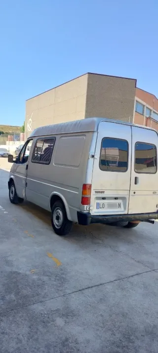 Ford Transit 2.5 Diesel 80 cv 6 plazas 