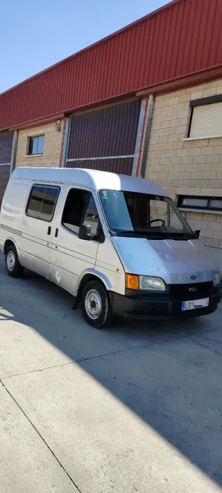 Ford Transit 2.5 Diesel 80 cv 6 plazas 