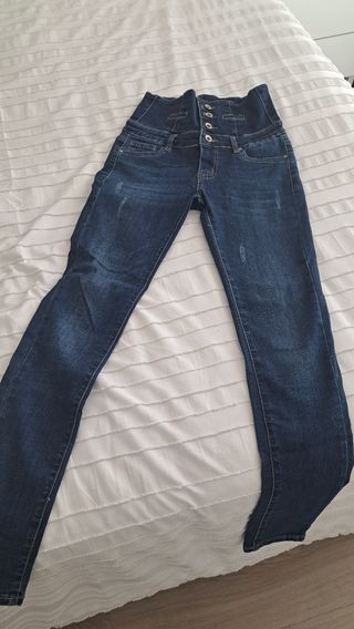 Pantalón vaquero mujer tiro alto