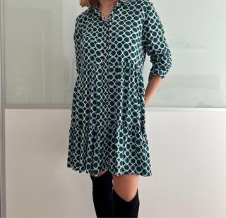 Vestido corto estampado geométrico