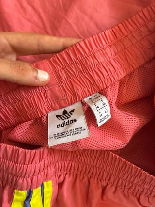 Pantalón chándal Adidas rosa y amarillo