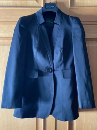 Chaqueta Negra Roberto Verino
