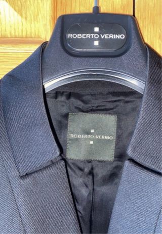 Chaqueta Negra Roberto Verino