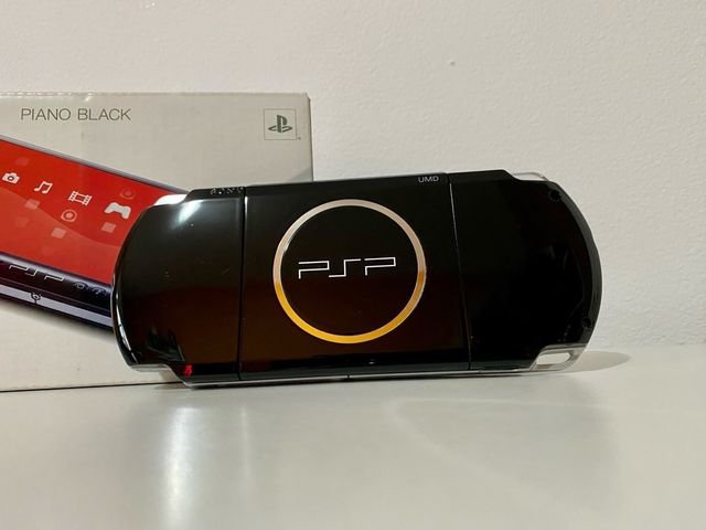 Sony PSP-3004 Piano Black